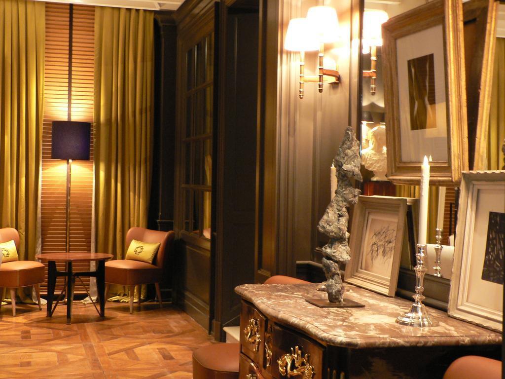 MARQUIS Faubourg Saint-Honoré Relais&Châteaux París Exterior foto